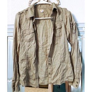 Mudd green button up